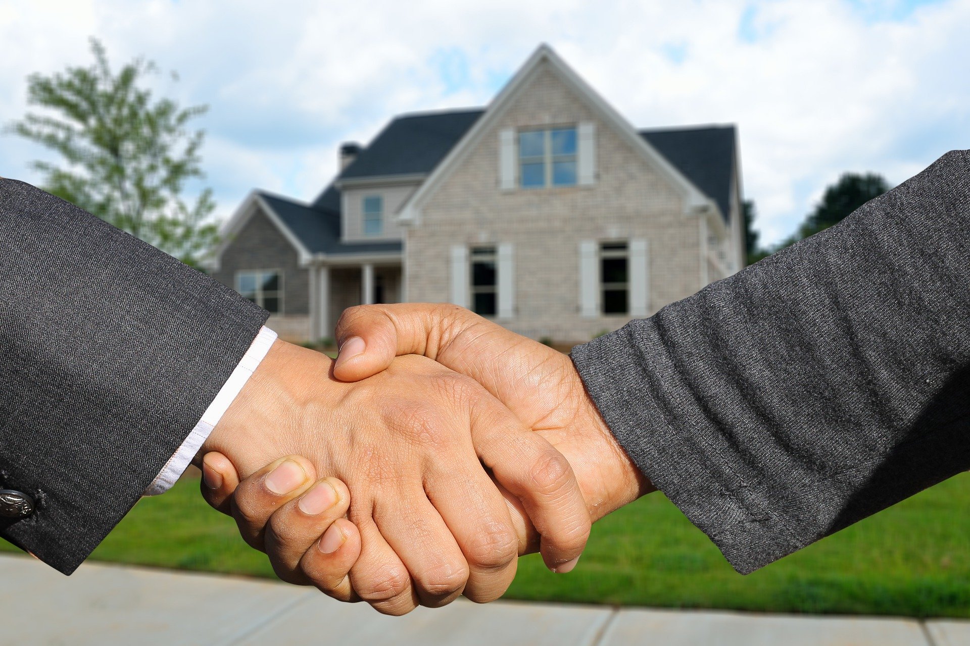 What Buyers Need in a Title Company
