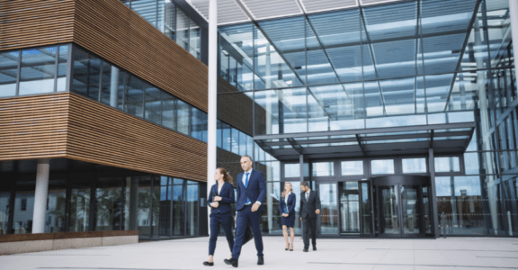 What Happens If a Commercial Title Has a Lien or Encumbrance