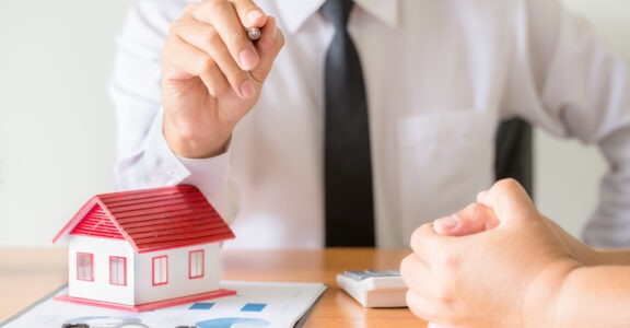 Why Title Insurance is Essential Before Buying Any Property